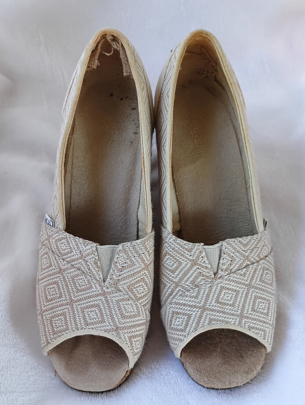 Womens- 7.5 TOMS Stella Canvas Cork Wedge Heels in a beige/tan